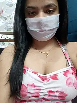 Snapshot of Myloveurvi chatting on October 22, 10:15 am Myloveurvi online show from October 22, 10:15 am