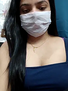 Snapshot of Myloveurvi chatting on November 3, 1:23 pm Myloveurvi online show from November 3, 1:23 pm