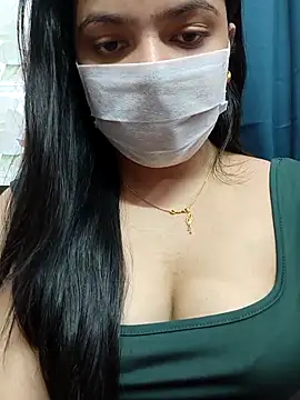 Snapshot of Myloveurvi chatting on November 12, 4:18 pm Myloveurvi online show from November 12, 4:18 pm