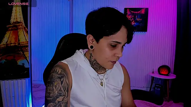 ZhoeStrong online show from April 15, 11:05 pm