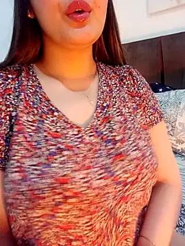 im here- online show from April 6, 3:35 pm