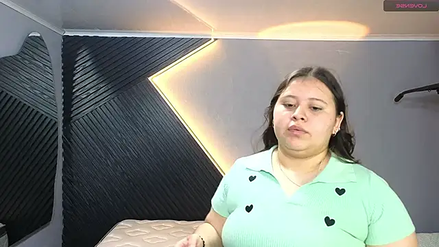 Laia and Aloby online show from February 20, 10:21 pm