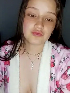 Krysstal tay online show from December 24, 5:02 pm