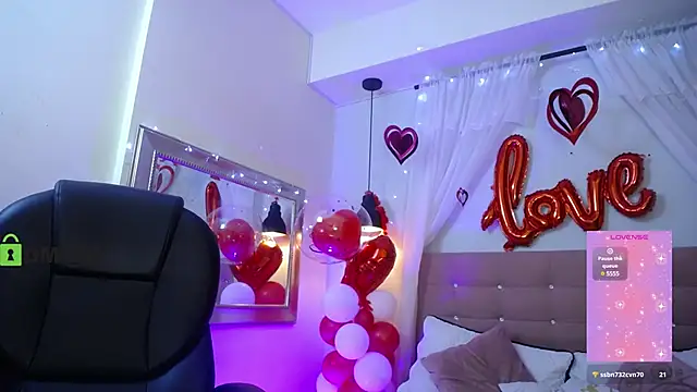 natasha  jackson online show from February 21, 1:22 pm