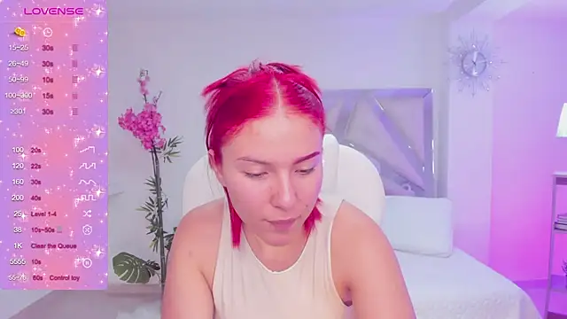 Snapshot of kendaall_jenner_ chatting on February 11, 4:11 am kendaall jenner  online show from February 11, 4:11 am