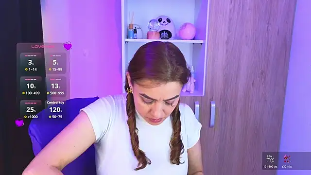 Snapshot of Lu_perez chatting on June 23, 12:58 pm Lu perez online show from June 23, 12:58 pm