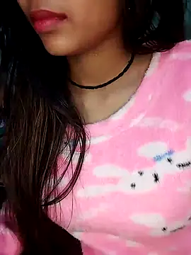 Snapshot of Sreya213 chatting on January 11, 6:44 pm Sreya213 online show from January 11, 6:44 pm