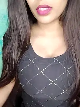 Snapshot of Sreya213 chatting on November 2, 9:11 am Sreya213 online show from November 2, 9:11 am