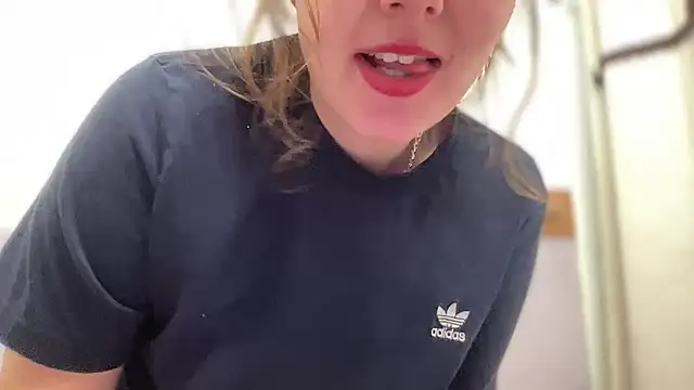 SkarlettRose96 online show from October 3, 2:03 pm