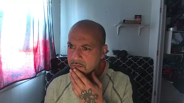 Snapshot of RickStone51 chatting on December 12, 2:55 pm RickStone51 online show from December 12, 2:55 pm