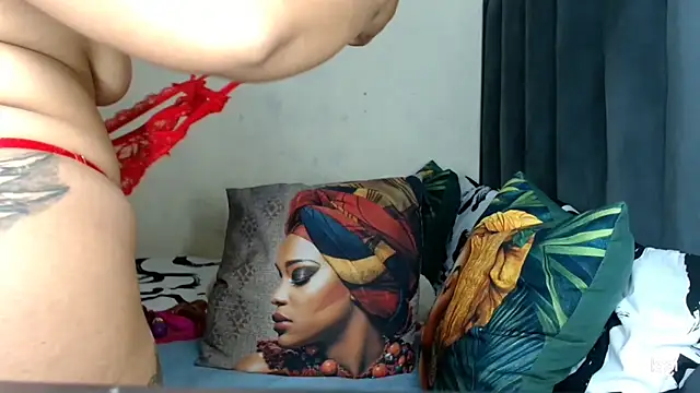 quenliyasa online show from March 19, 7:29 pm