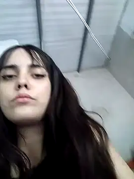 lucylovles online show from December 1, 4:51 pm