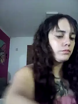 lucylovles online show from March 8, 1:17 am