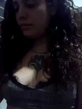 lucylovles online show from March 12, 11:01 pm