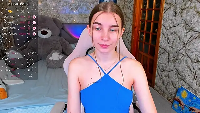 Snapshot of _flowersweeet_ chatting on November 22, 2:38 pm flowersweeet online show from November 22, 2:38 pm