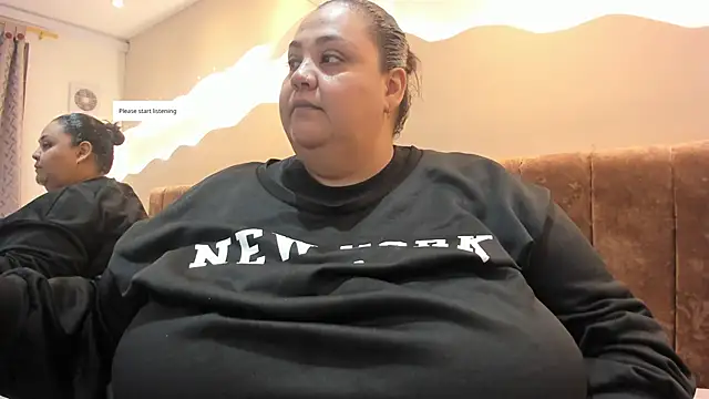 Alisson am online show from April 12, 11:26 am