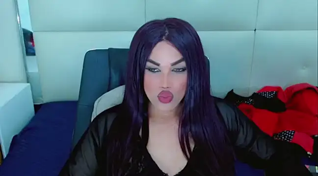 NathaliaCross online show from December 27, 11:31 pm