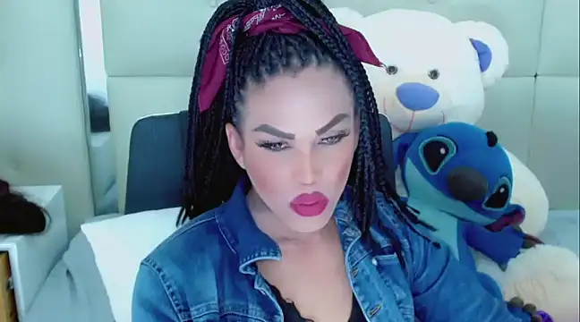 NathaliaCross online show from February 13, 11:37 pm