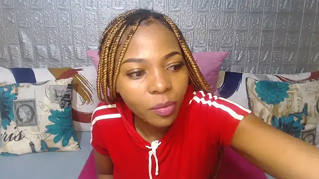 DiamondLuv29 online show from March 18, 3:31 am