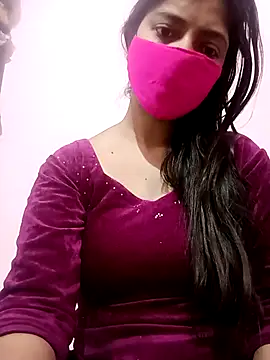 Snapshot of Mahi_Baby25 chatting on February 19, 2:18 am Mahi Baby25 online show from February 19, 2:18 am