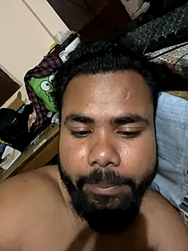 Snapshot of pura43 chatting on October 3, 6:16 pm pura43 online show from October 3, 6:16 pm