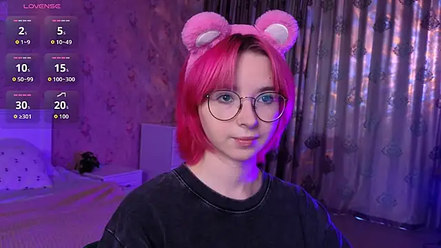 Nora Failure online show from September 13, 10:04 am