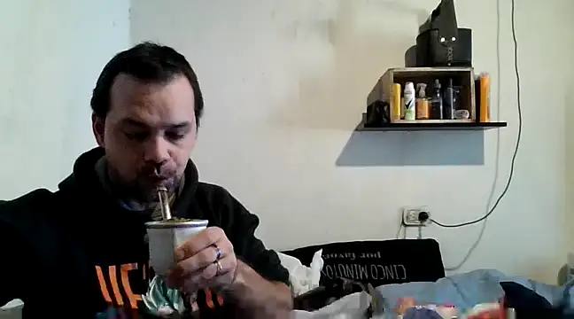 Lolosalvage83 online show from December 8, 12:52 pm