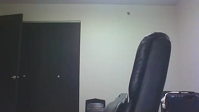 Stayinalive1992 online show from March 3, 2:39 am