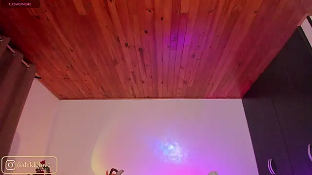 DAKOTA LOVEE online show from February 6, 6:51 am