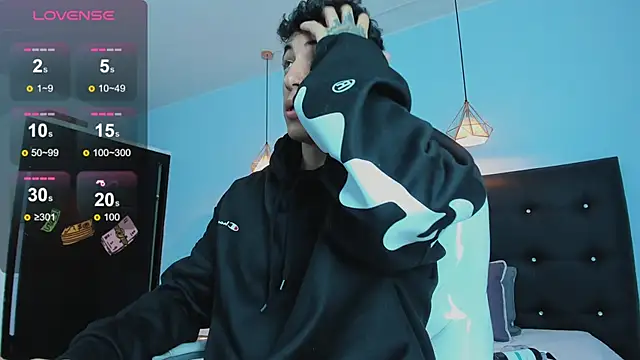 Lobo 17  online show from November 11, 3:39 am