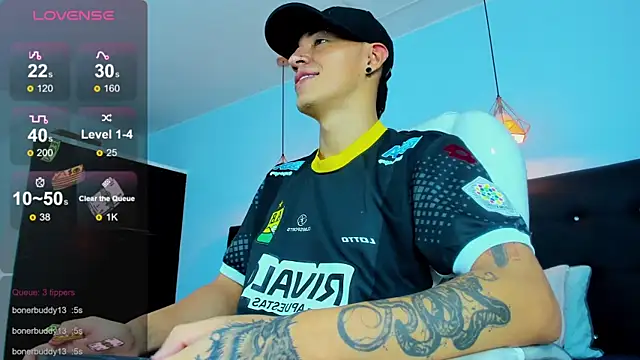 Lobo 17  online show from November 20, 3:07 am