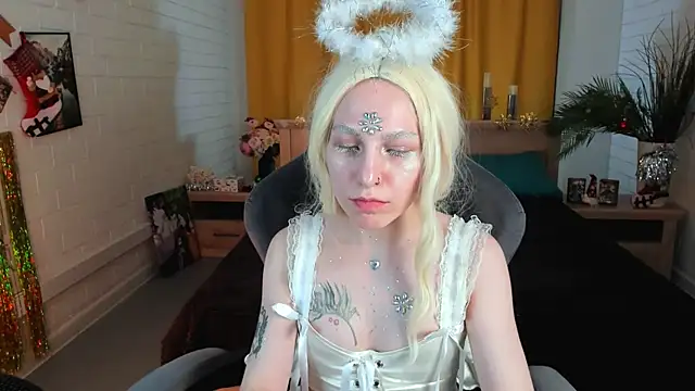 AphexQueen online show from December 23, 4:28 pm