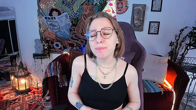 AphexQueen online show from December 26, 9:26 pm