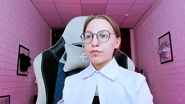 AphexQueen online show from January 11, 7:16 pm