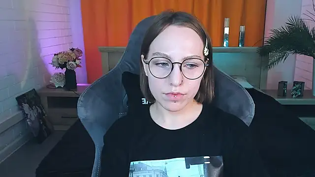 AphexQueen online show from January 14, 12:35 pm