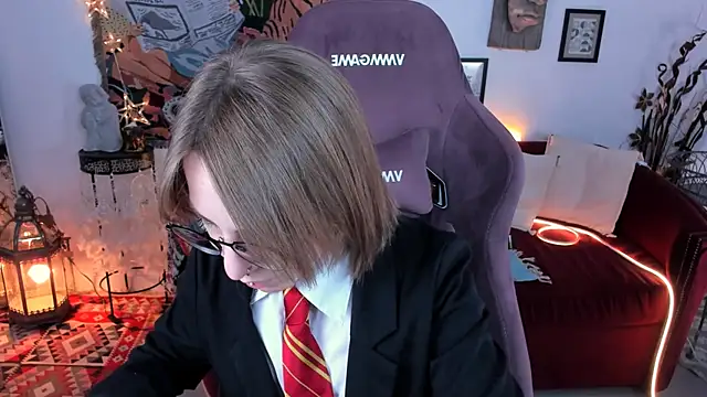 AphexQueen online show from January 20, 9:13 am