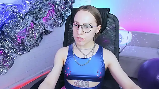 AphexQueen online show from January 26, 7:31 pm