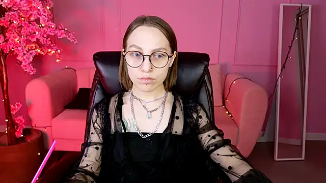 AphexQueen online show from January 27, 9:13 am