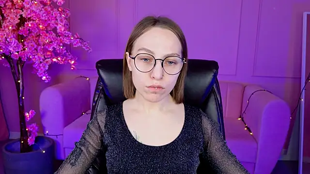 AphexQueen online show from January 28, 1:16 pm