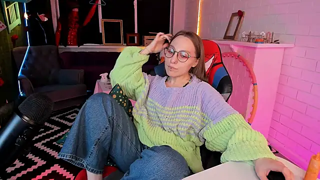 AphexQueen online show from February 19, 7:16 pm