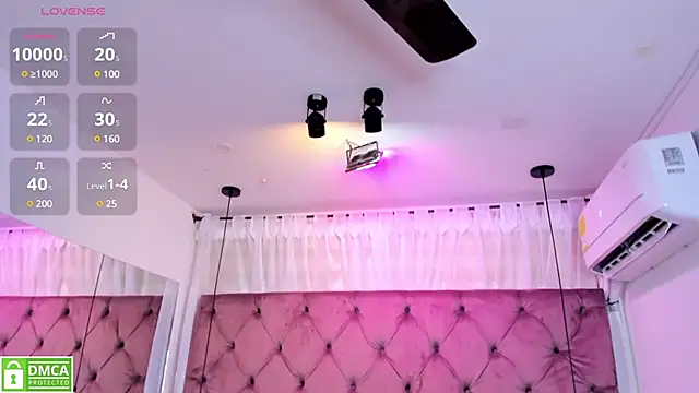 Snapshot of GISELA_RODRIGUEZ chatting on December 31, 5:07 pm GISELA RODRIGUEZ online show from December 31, 5:07 pm