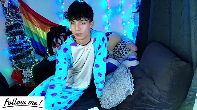 twink sebas  online show from December 29, 10:03 pm