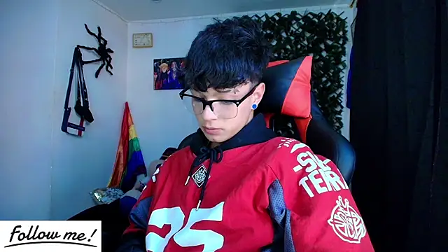 twink sebas  online show from January 19, 7:15 pm