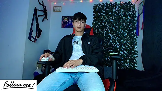 twink sebas  online show from February 3, 3:09 am