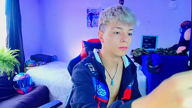 twink sebas  online show from November 14, 2:27 pm