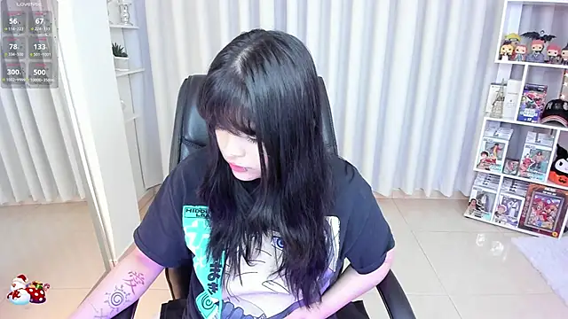 misshoneyxxx online show from December 4, 4:33 am