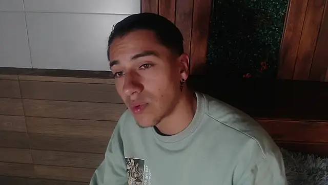 Andy Joy  online show from November 3, 11:33 am