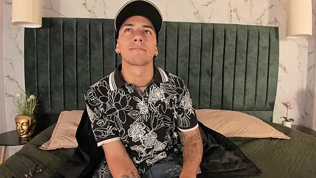 Andy Joy  online show from January 15, 11:26 am