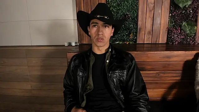 Andy Joy  online show from July 19, 10:19 am
