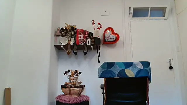 xTALLSEXYBUMx online show from February 17, 4:42 am